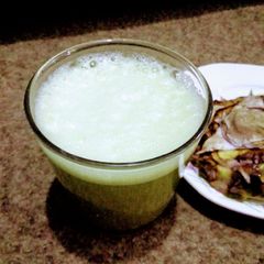 A picture of SpicyPineapple Peel Juice.