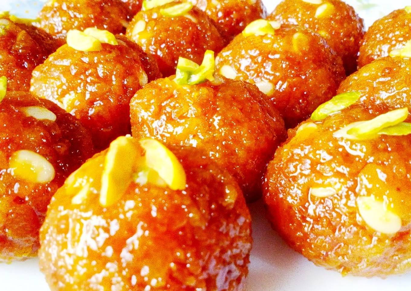 Mango motichur ladoo