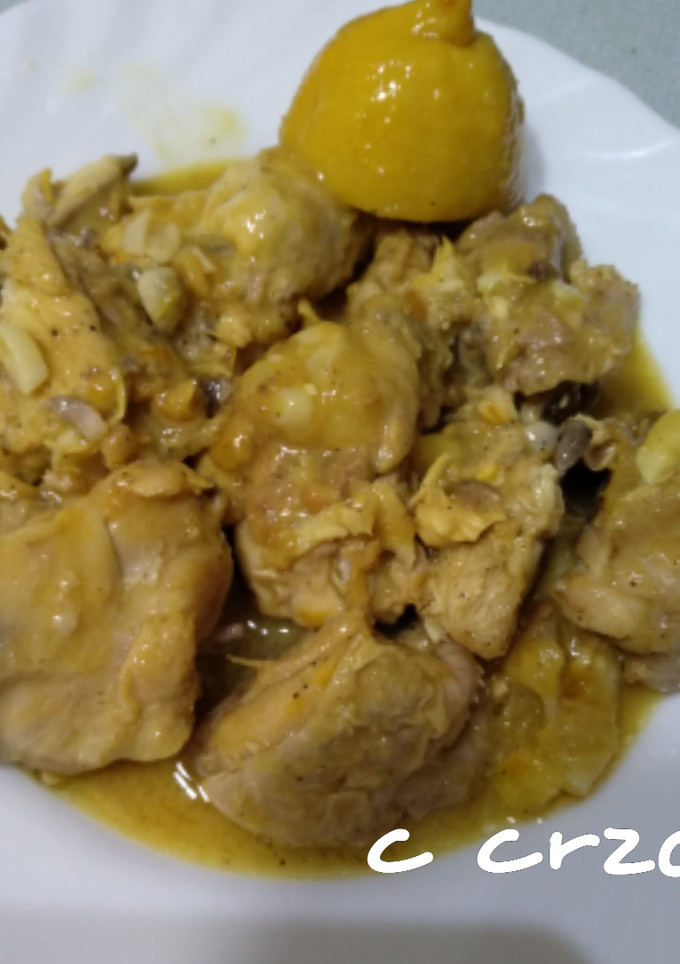 Una foto de Pollo al limón