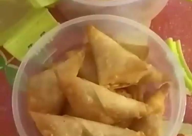 Bagaimana Menyiapkan Samosa Anti Gagal