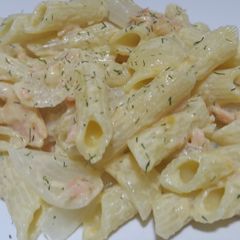 A picture of Gluten-free Pasta in a Creamy Lactose-free Sauce.