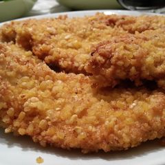 A picture of Crunchy Fried Chicken with Lemon and Ginger.