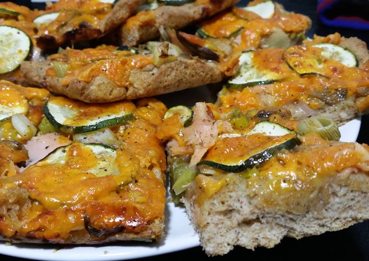 Whole-wheat Pizza with Smoked Salmon, Courgette and Chillies