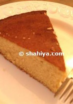 A picture of Honey Cake.