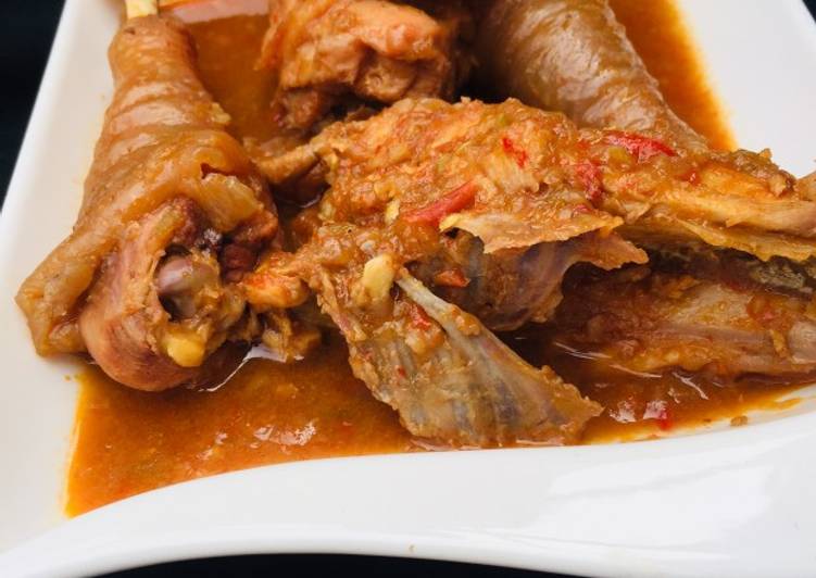 Recipe of Homemade Chicken pepper soup with crayfish (local chicken)