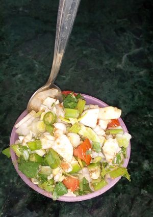 ગ્રીન ઓનિયન સલાડ(Green onion salad recipe in Gujarati) રેસીપી મુખ્ય ફોટો