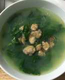 Canh ngao nấu với rau mùng tơi