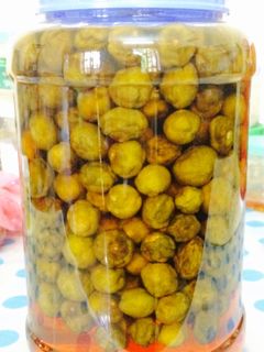 Hình của món Sấu ngâm đường.