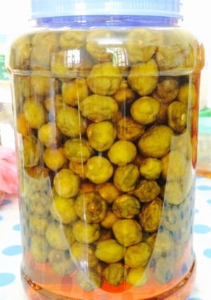 Hình của món Sấu ngâm đường.