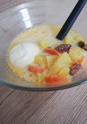 Savanyú krumplileves recept fotója