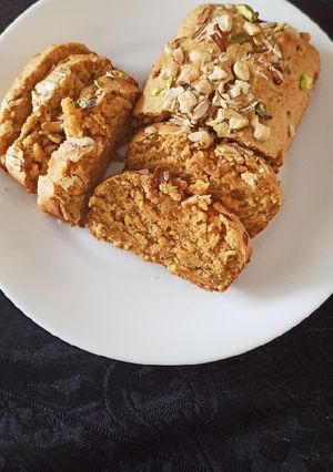अगलेस केक(eggless cake recipe in marathi) रेसिपी चे मुख्य फोटो 