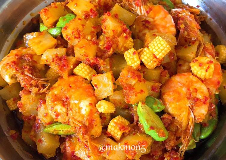 Cara Gampang Menyiapkan Balado udang,kentang,jagung putren,pete yang Enak Banget
