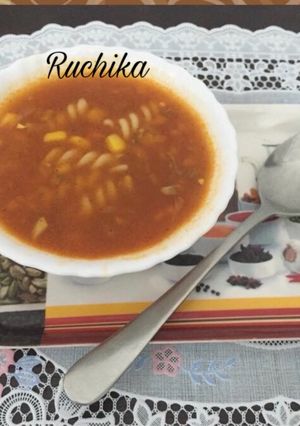 A picture of Corn fusilli soup.