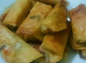 Hình của món Chả giò nhân thịt gà.