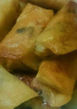 Hình của món Chả giò nhân thịt gà.