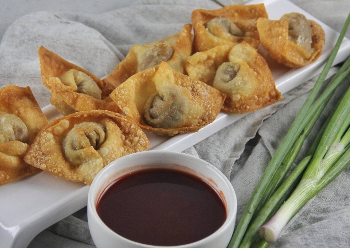 Pangsit goreng