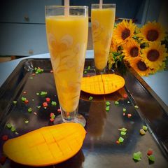 A picture of Mango shake.