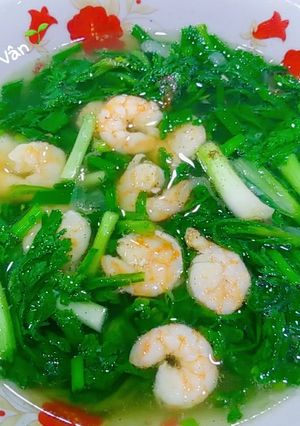 Hình của món Canh rau tần ô nấu tôm tươi.