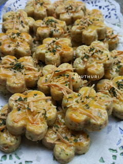 Foto resep Garlic cheese cookies