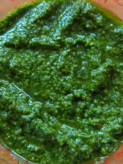 Una foto de Pesto de albahaca con pepitas de calabaza