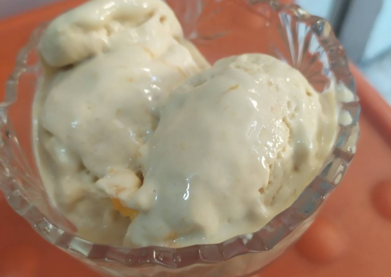 MANGO ICE-CREAM