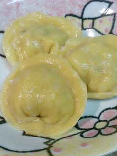 自製南瓜皮水餃~ 的食譜成品照片