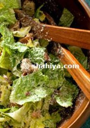 A picture of Diet Caesar Salad.