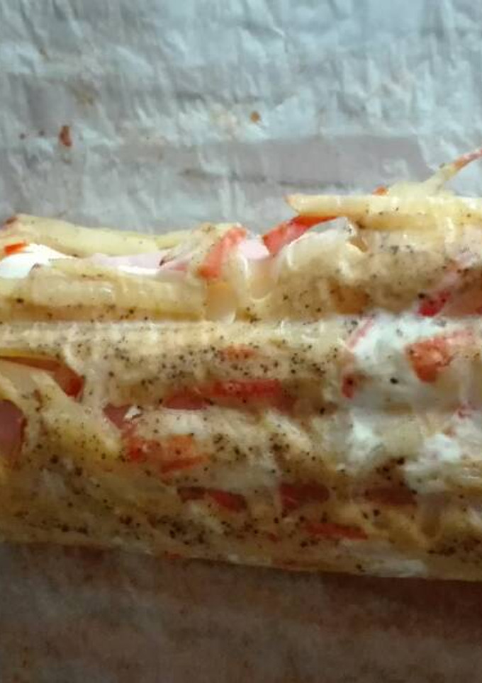 Una foto de 51. Brazo de verduras, queso y jamón