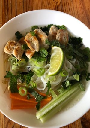 Pho levesem recept fotója