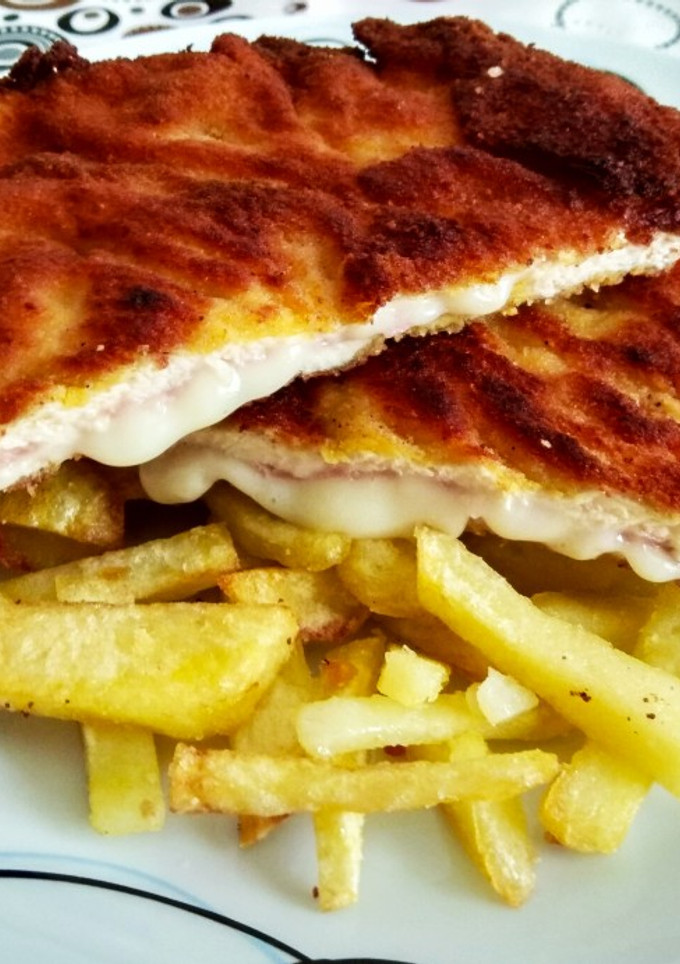 Una foto de Milanesas de pollo rellenas