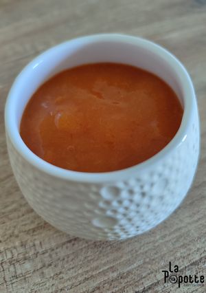 Une photo de Compote abricot verveine