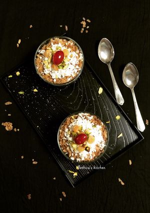 A picture of Mishti Chire Bhaja (Sweet Fried Beaten Rice).