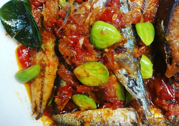 Balado pindang keranjang