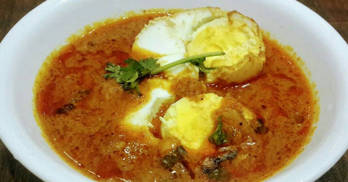 Maharashtrian Style Egg Curry Recipe by P. Poonam - Cookpad