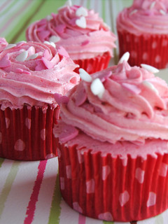 Una foto de Cupcakes de fresa en microondas
