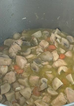 Foto principal de Pollo con champiñones