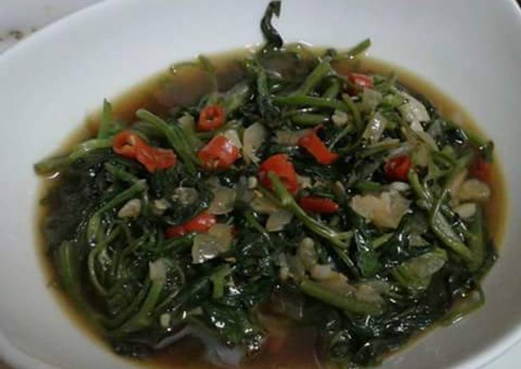 Bagaimana Menyiapkan Cah Kangkung Saus Tiram yang Bikin Ngiler