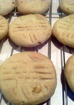 A picture of Giant Peanut Butter Chocolate Chip Cookies.