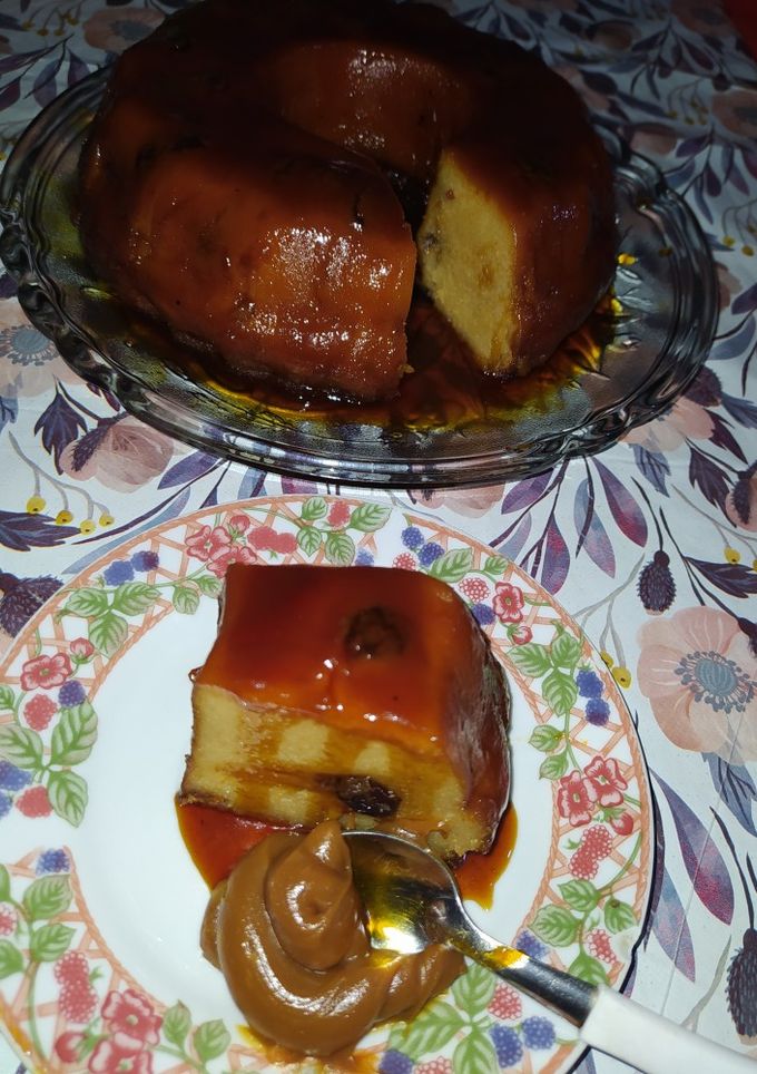 Una foto de Budín de pan con pasas
