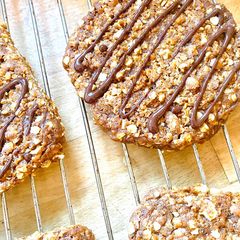 A picture of Oats cookies.