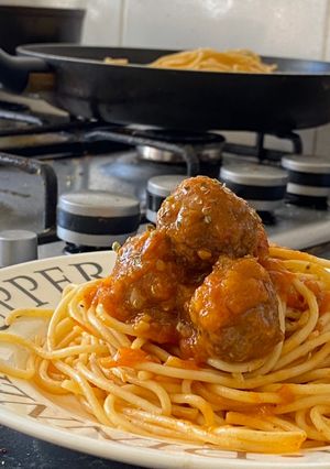 A picture of Spaghetti Meatball.