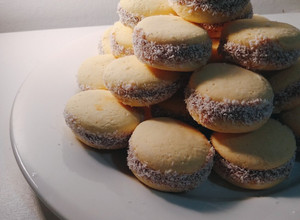 Una foto de Alfajores de maicena