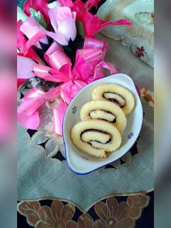 Foto resep Bolu Gulung Selai Blueberry