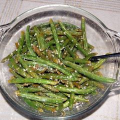 A picture of Italian Parmesan Green Beans.