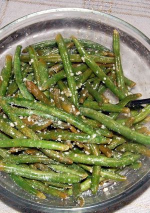 A picture of Italian Parmesan Green Beans.