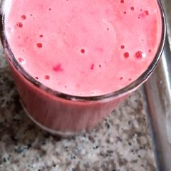 A picture of Plum smoothie.