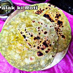 A picture of Palak ki Roti.