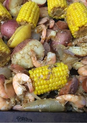 A picture of Instant Pot Shrimp boil.