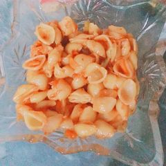 A picture of Red sauce macroni.