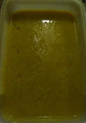 Una foto de Crema de calabacín y merluza
